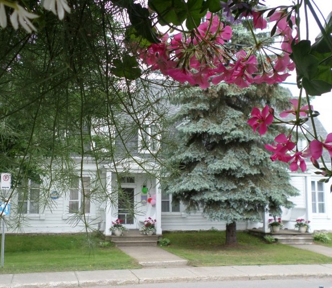 Très grande maison ancestrale près du fleuve St-Laurent