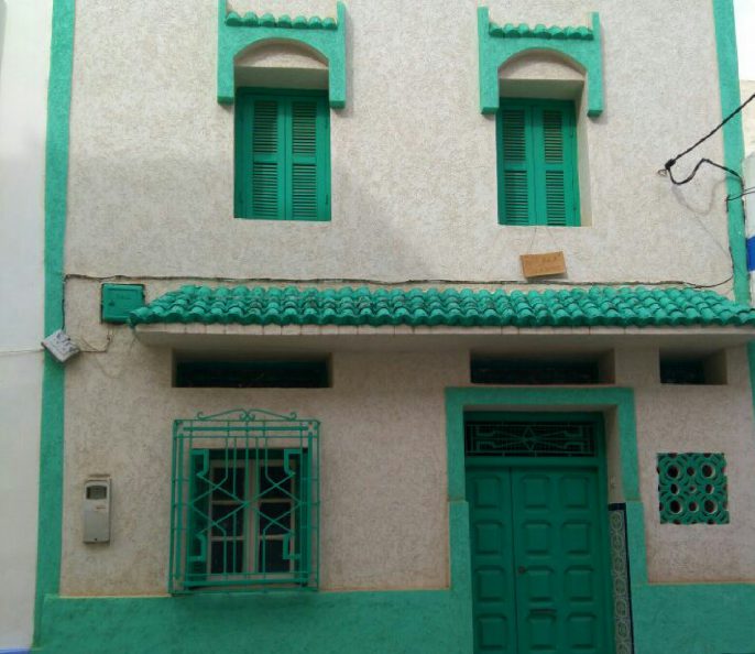 Vente d&rsquo;une maison meublée