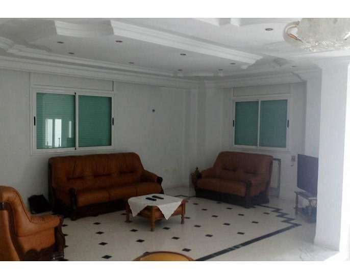Villa a Ain zaghouane Tunis