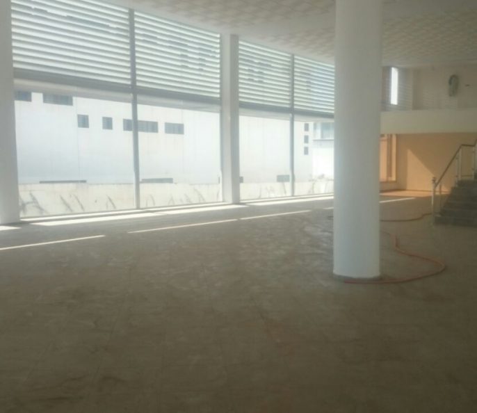 Show Room sur RP Entrée Agadir