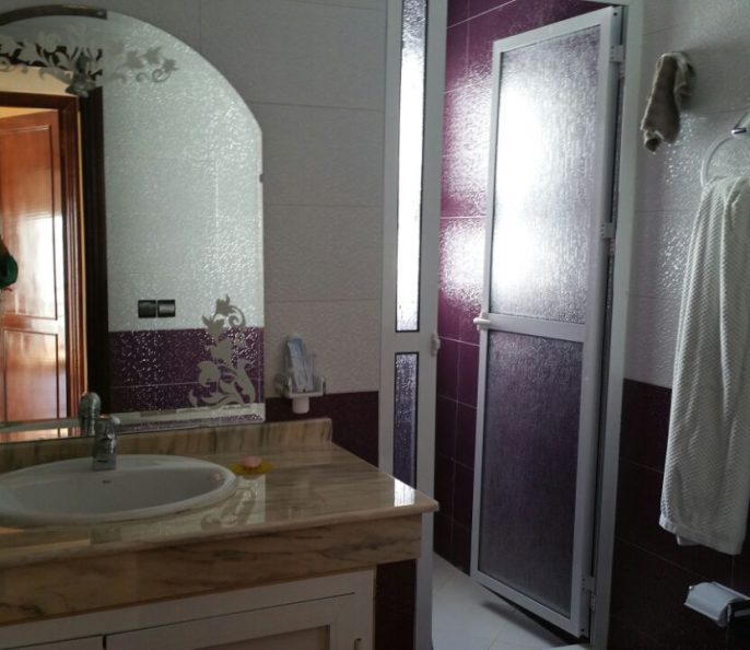 À vendre un duplex de 230 m2 bien situé à tanger