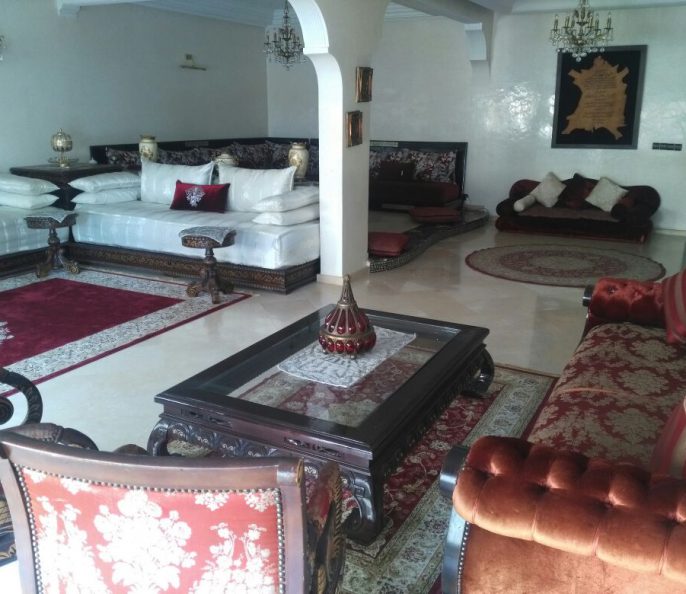 Apprt au coeur de centre ville de Fès Maroc