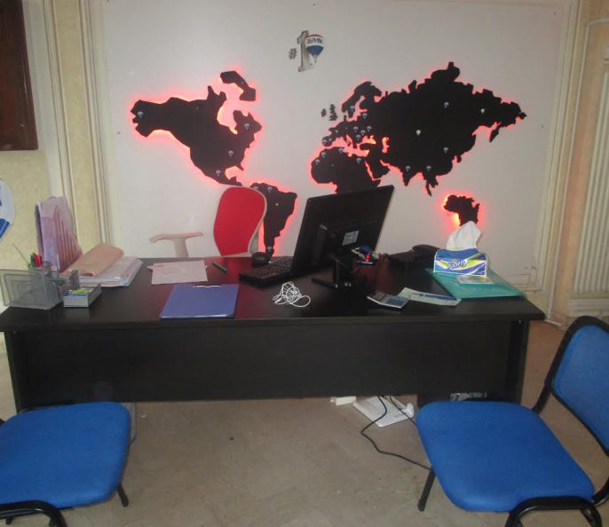 Magasin de 5 rideaux en plein Maarif