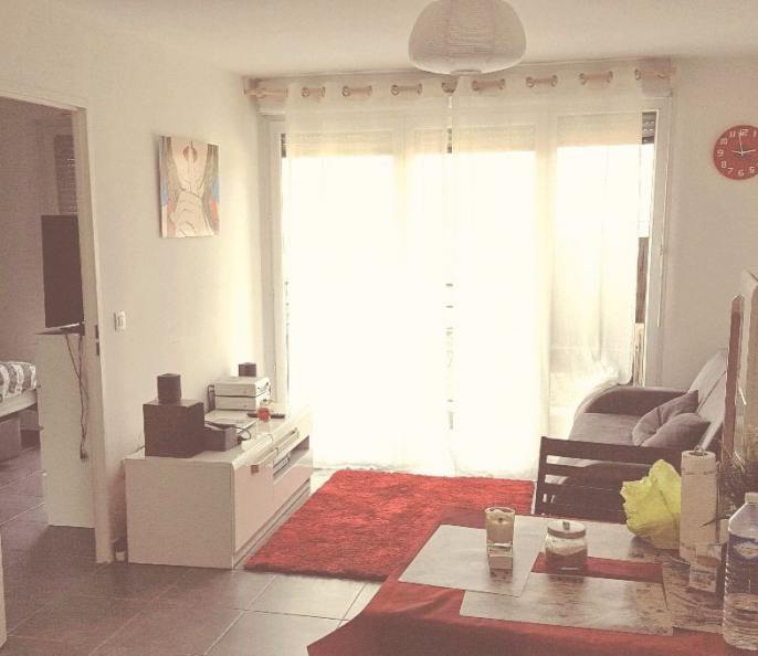 Appartement F2 meublé location 50 eur jour