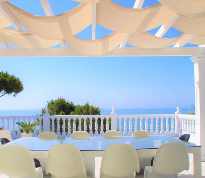 Magnifique villa de luxe face à la mer avec vue panoramique