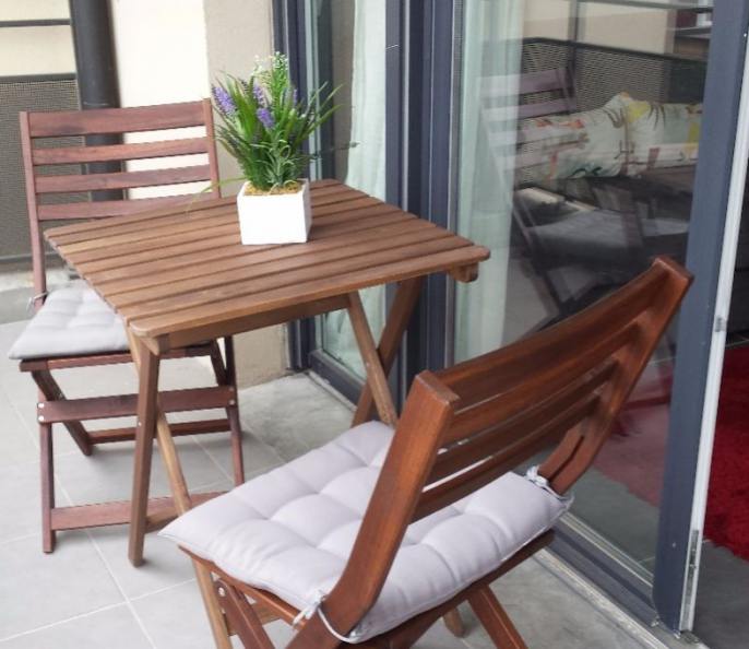 Appartement F2 meublé location 50 eur jour