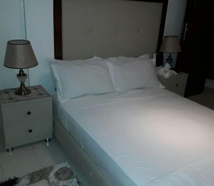 MANIFIQUE APPARTEMENT MEUBLEE A VENDRE A MARRAKECH