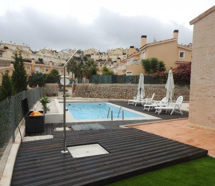 A Louer villa avec piscine privée