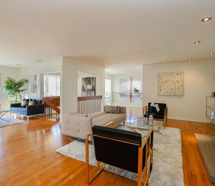 Modern house for sale