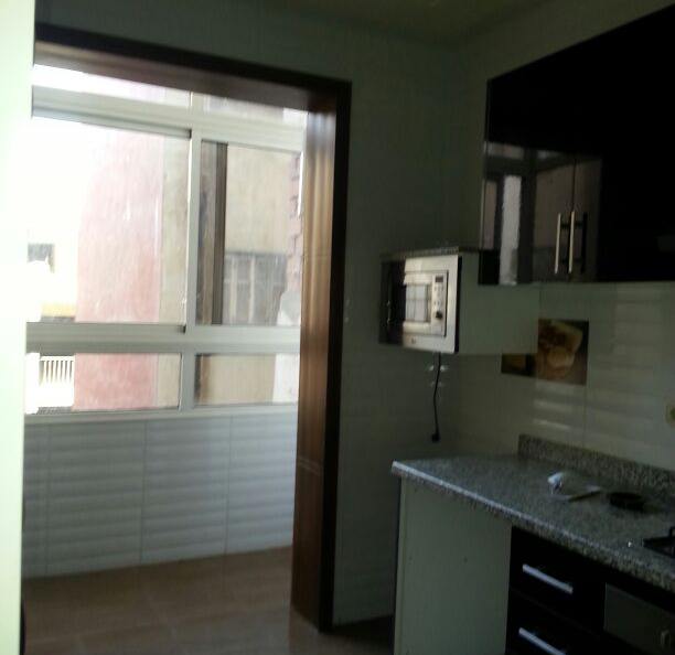 Très bel studio vide à bd mohammed V