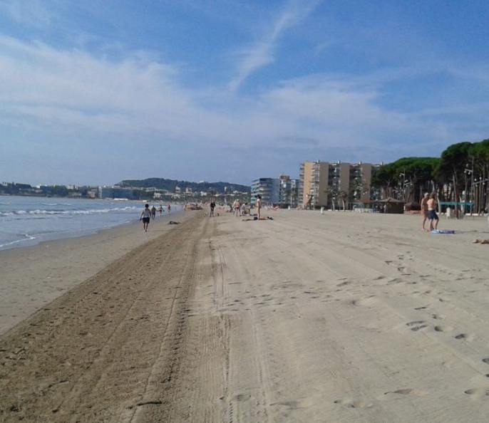 STUDIO CLIMATISE BORD DE MER SALOU