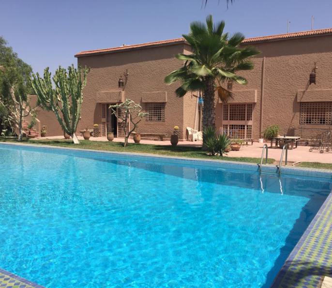 Vente de magnifique RIad à tagadirt