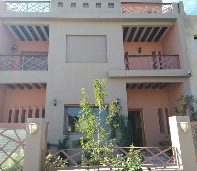 Villa Moderne de 290 m2 à Golf Argan Marrakech