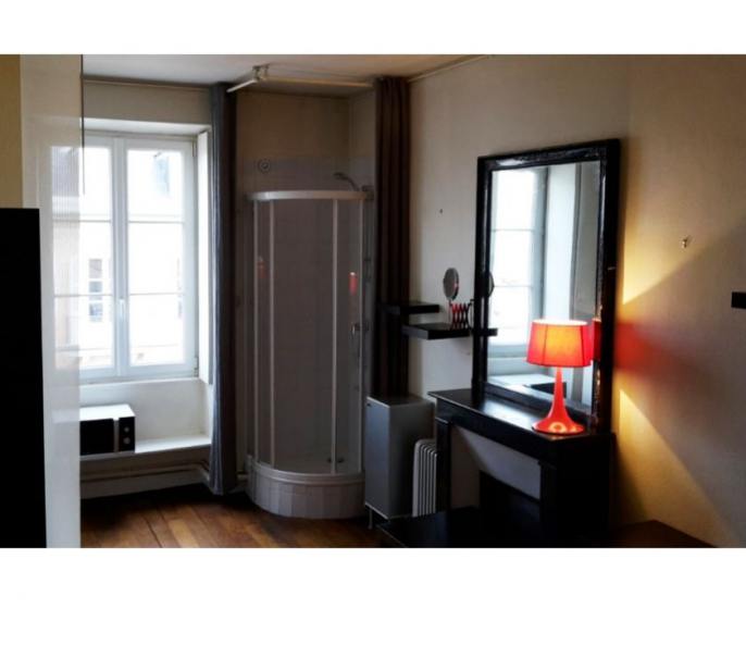 LOUE CHAMBRE MEUBLEE VERSAILLES