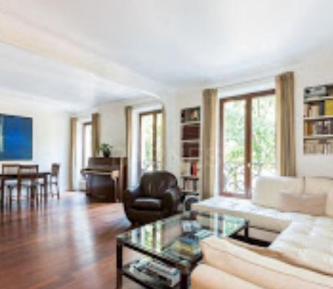 Appartement 2 pièces Paris 75015 meublé de 53 m²