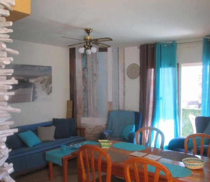 APPARTEMENT BORD DE MER