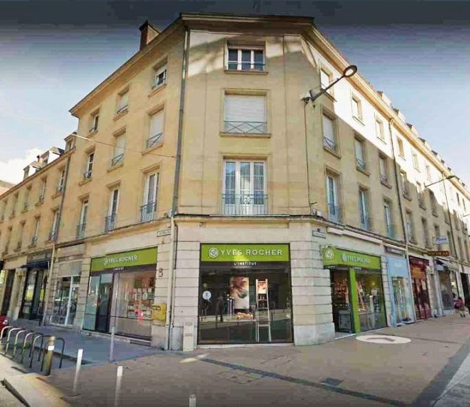 BEL APPARTEMENT CENTRE VILLE 100M2 925€