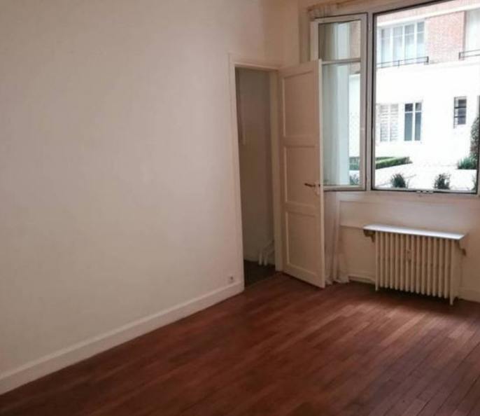 Appartement entièrement rénové de 65 m²