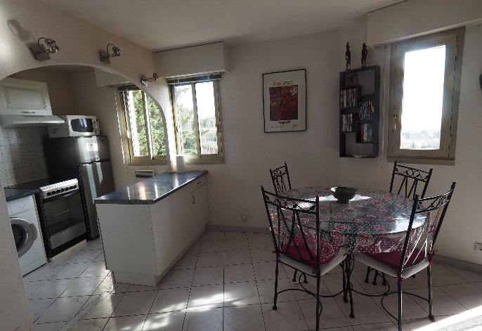 SUPERBE T2 VUE PANORAMIQUE MERILES EXCELLENT ETAT