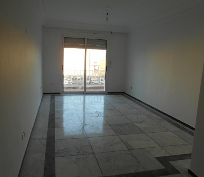 BEL APPARTEMENT 104M² FRONT MER