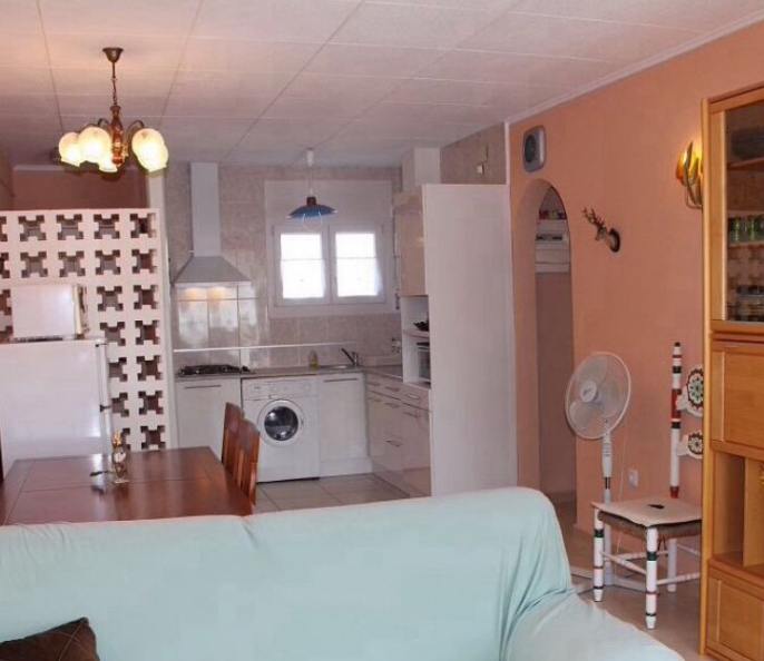 APPT F3 AVEC PISCINE ET PARKING