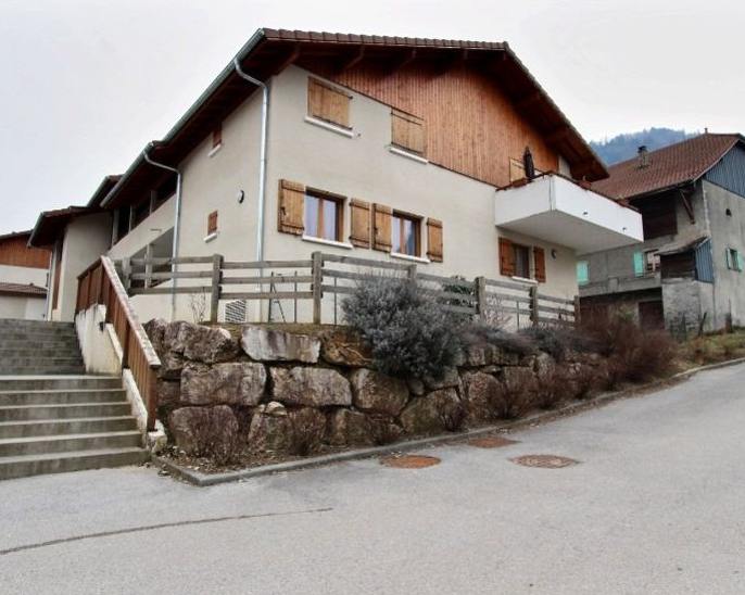 Vente appartement 2 pièces 56 m² VOUGY 74130