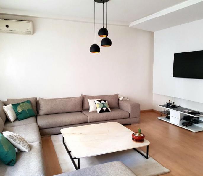 Studio meublé à la location à Racine