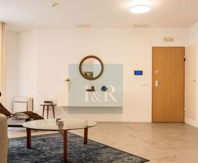 STUDIO NEUF DANS RÉSIDENCE FERMÉE À GRAÇA, LISBONNE