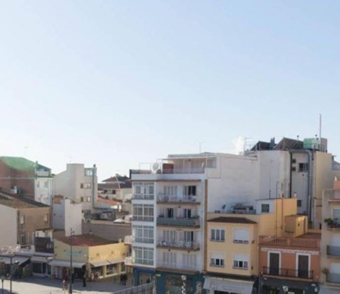 Appartement sur le port à 2 rue de la mer