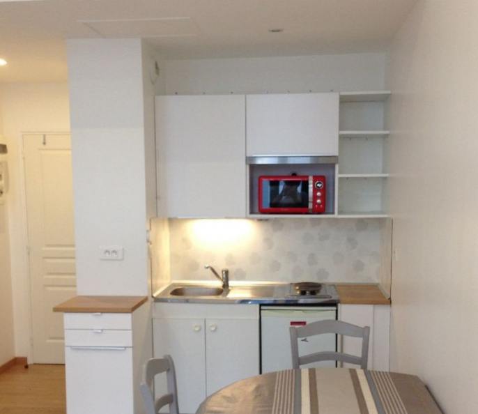STUDIO MEUBLE 23M2 PROX METRO REPUBLIQUE LILLE