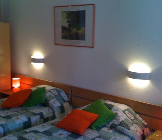 SPECIAL JUILLET Studio meublé à Brides les bains