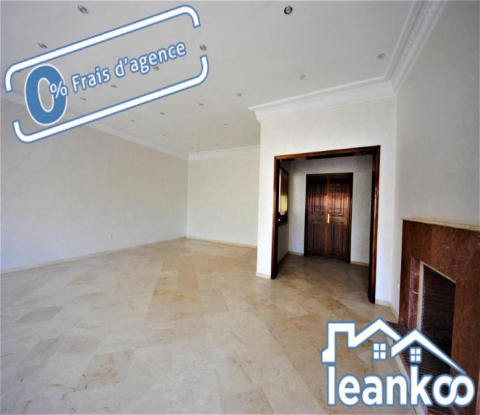 Étage de villa de  339 m² à louer – quartier Laimoune