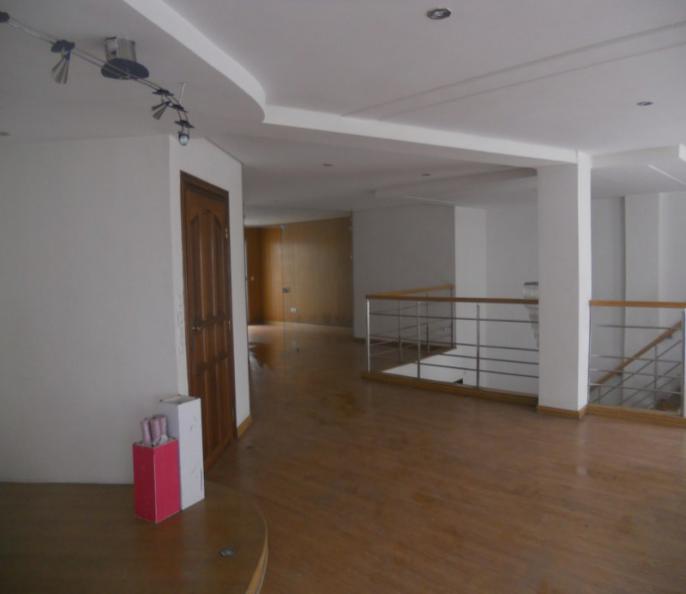 Local commercial en Location au RACINE
