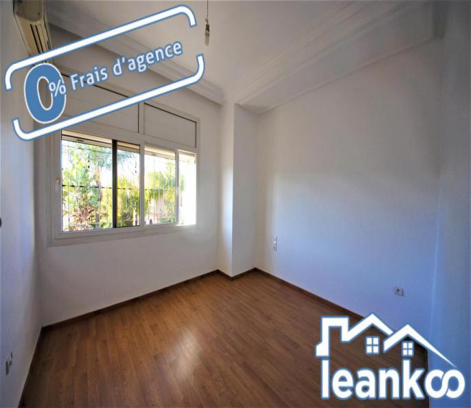 Étage de villa de  339 m² à louer – quartier Laimoune