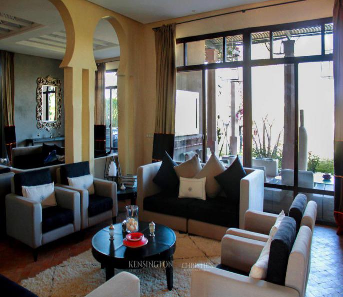 Villa Olivera 2