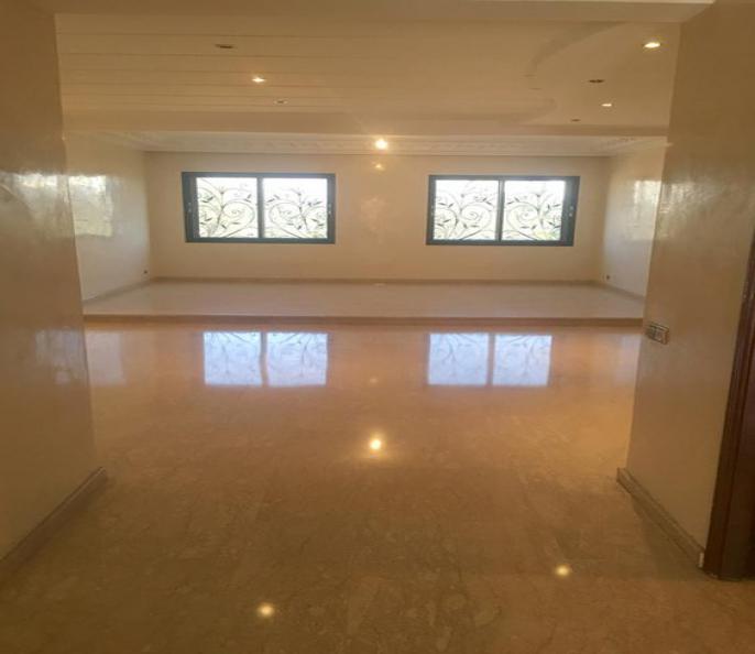 Appartement a louer de 200m à Gauthier